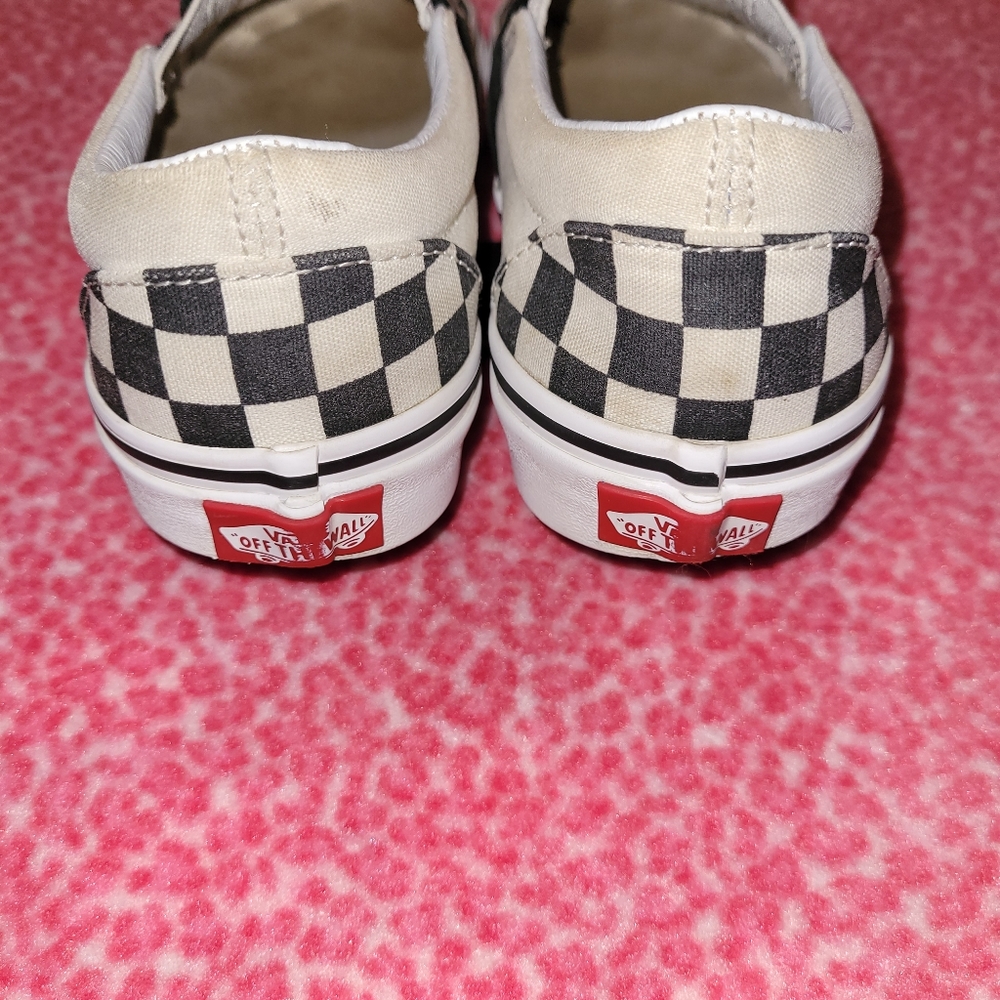 Unisex Checkered Vans - Picture 9 of 11
